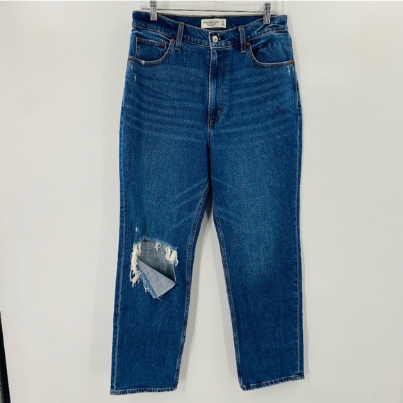Abercrombie & Fitch Ultra High Rise The Ankle Straight Leg Jeans Size 31 - Picture 1 of 7